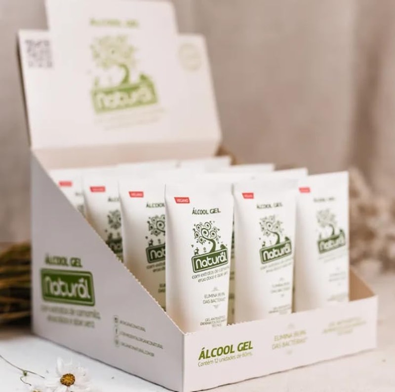 Álcool Gel com Extratos Orgânicos de Camomila, Erva-Doce e Aloe Vera 4