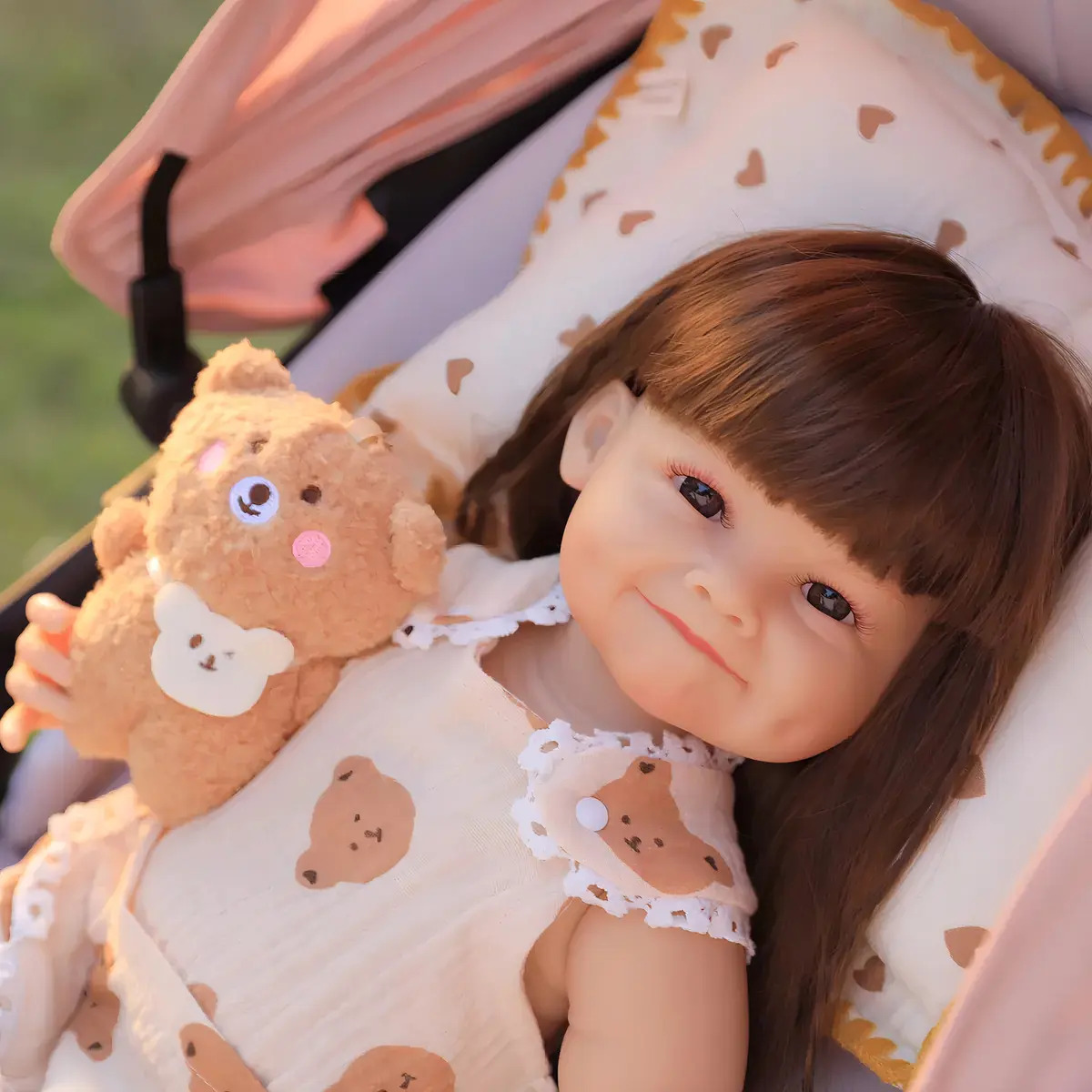Bebê Reborn Boneca Silicone Menina Sorriso Urso Presente Original 4