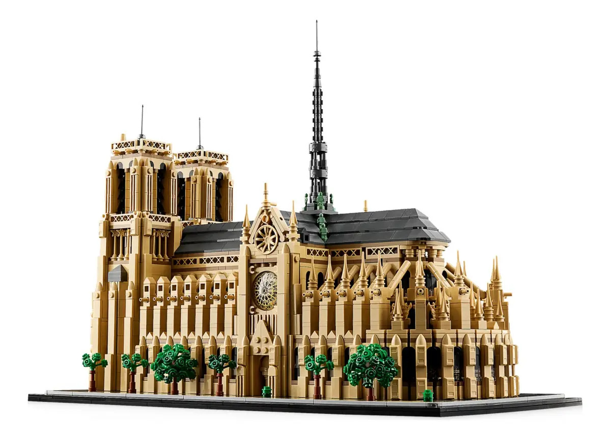 Lego Architecture Notre Dame de Paris 2