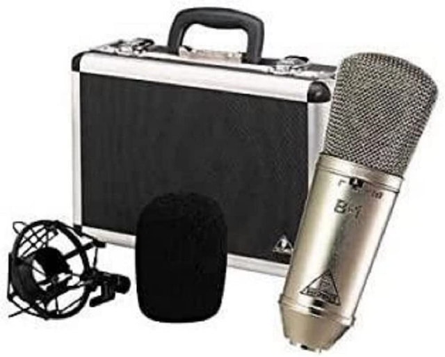 Behringer 2