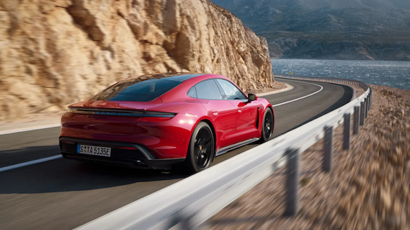 Carro Elétrico Porsche Taycan Turbo 3