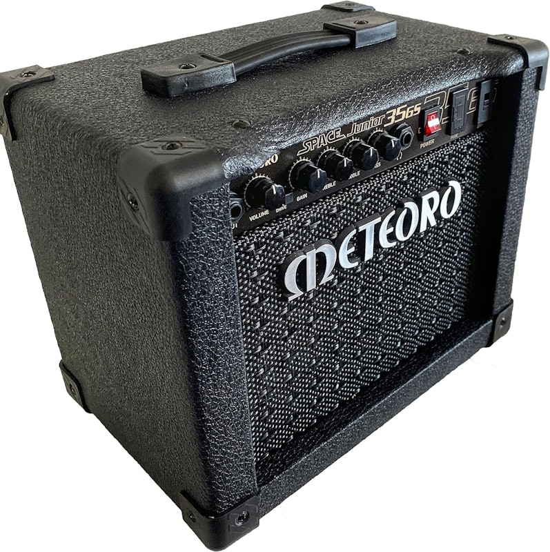 Amplificador Space Junior 35 Reverb 4