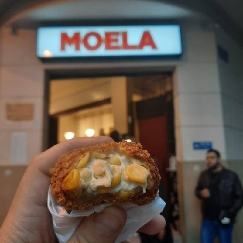Bar Moela 4