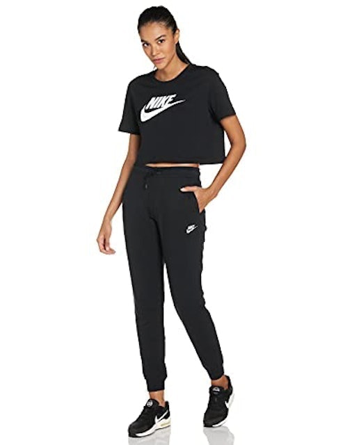 Camiseta Feminina Nike Sportswear Essential  4