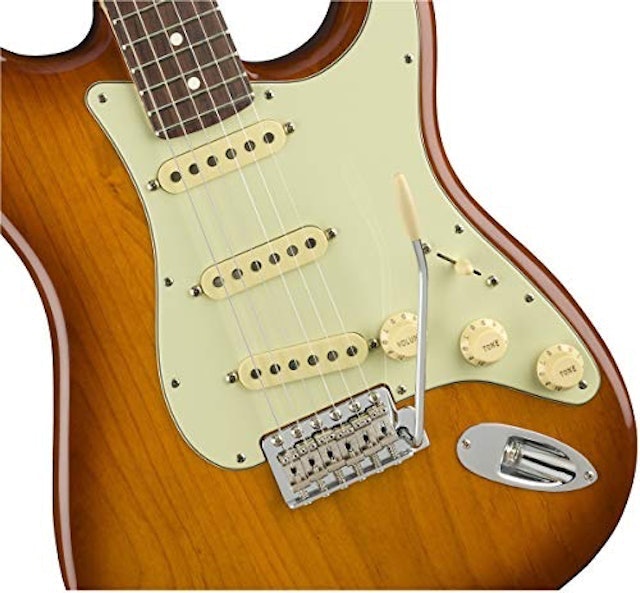 Fender American Performer Stratocaster 3