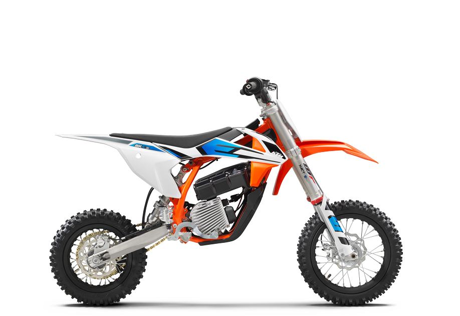 KTM  4