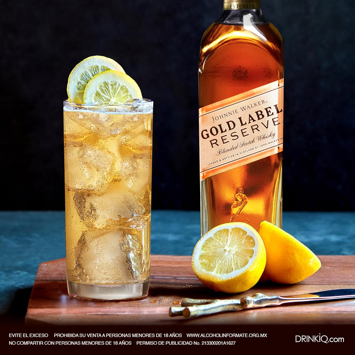 Johnnie Walker Gold Label Reserve 3