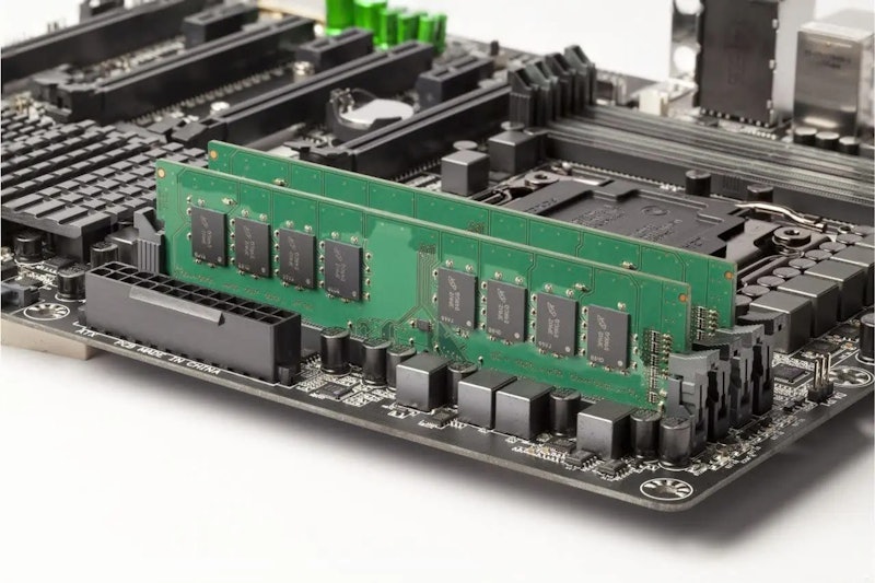 Crucial 16 GB DDR4-3200 UDIMM 3
