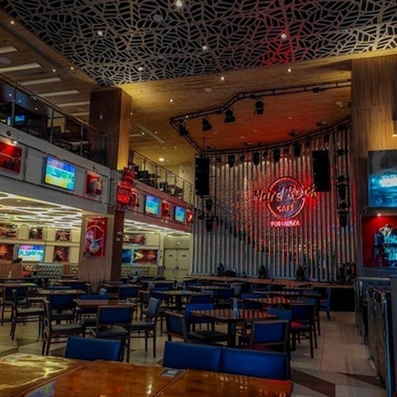 Hard Rock Cafe 3