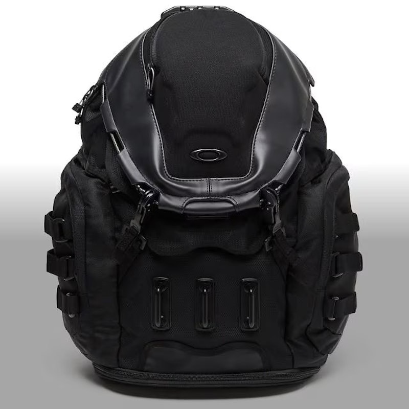 Oakley 2