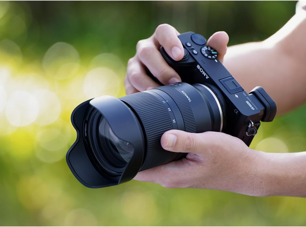 17-70 mm F/2.8 Di III-A VC RXD 5