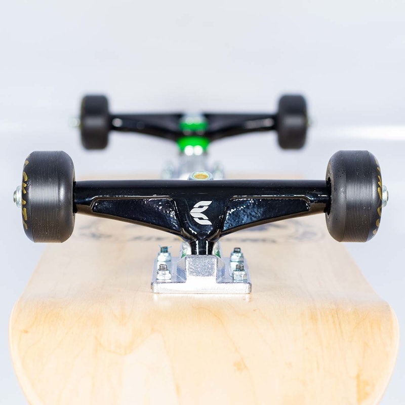 Skate Maple Profissional Montado Cisco Logo Gold 2
