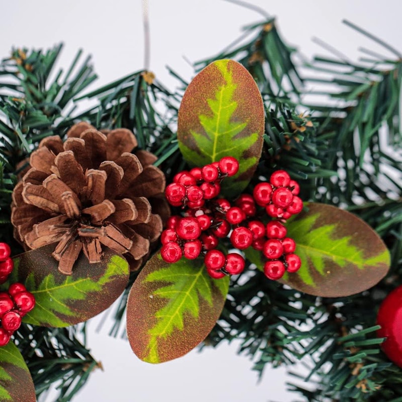 Guirlanda Natal 30 cm com Pinhas Berries 2