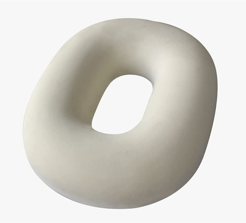 Almofada Oval com Orifício 1