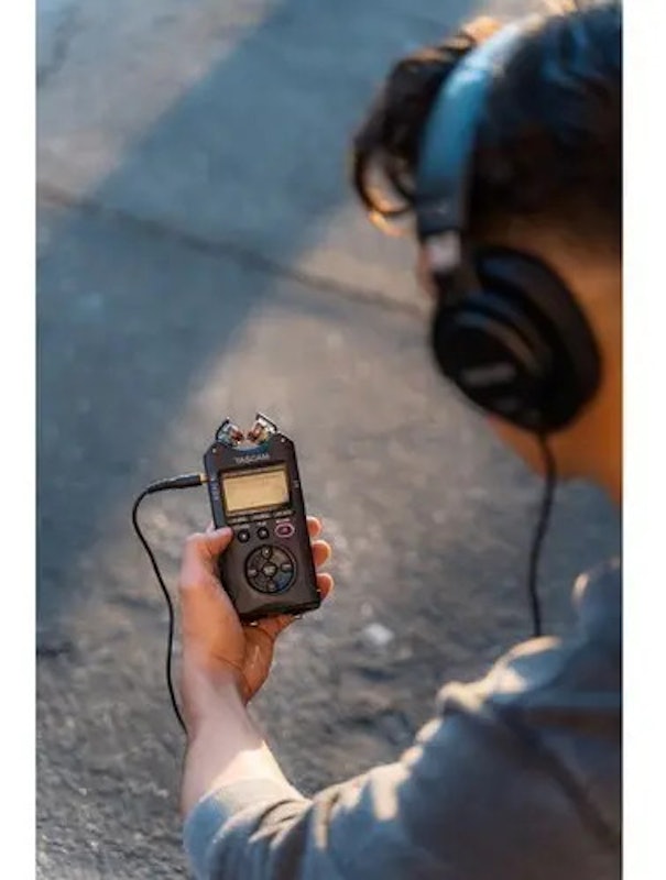 Gravador de Áudio Tascam DR-40X 4