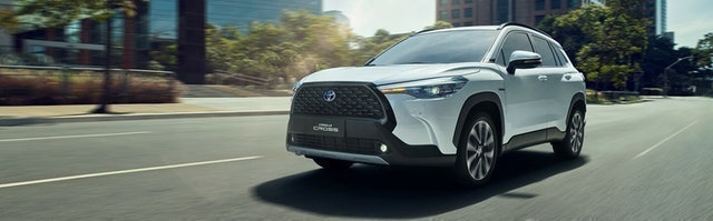 Corolla Cross 2