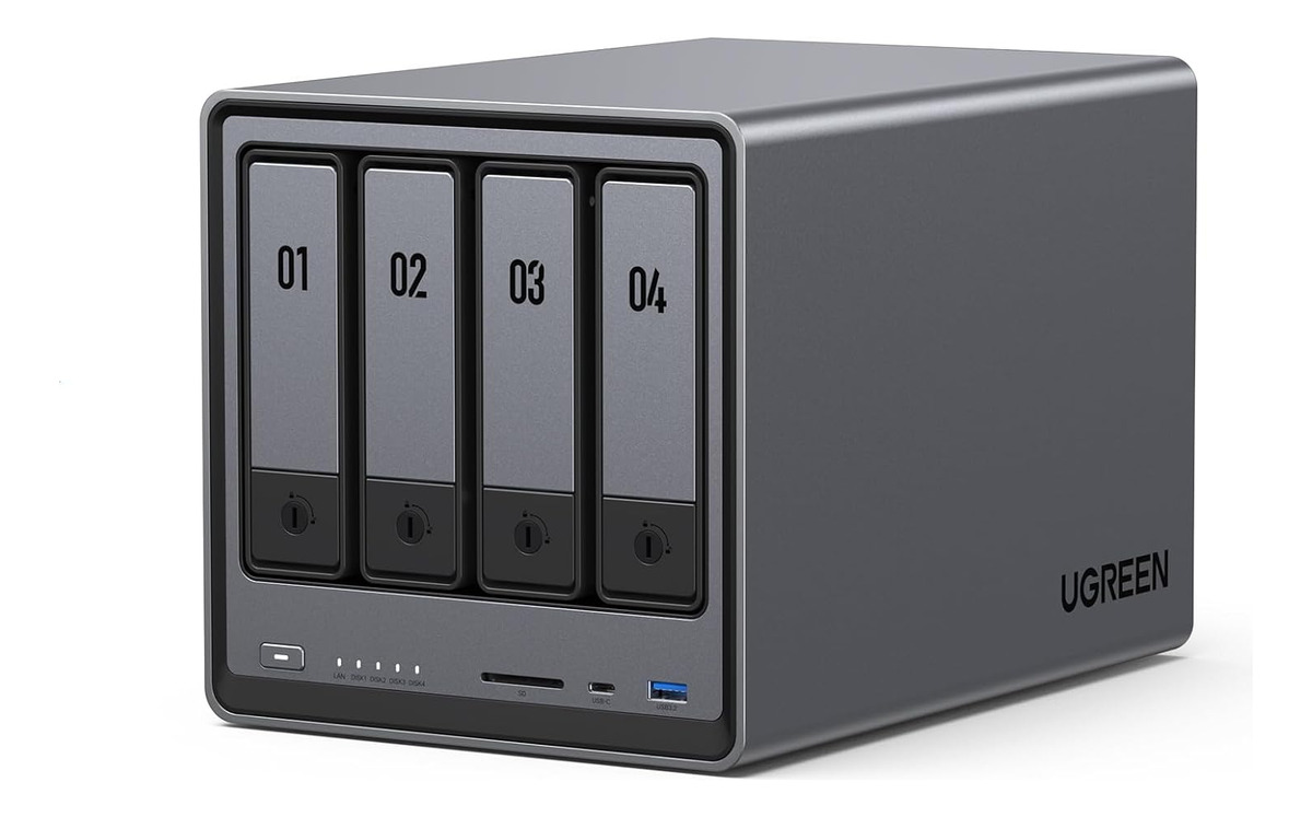 UGREEN NASync DXP4800 Plus 1