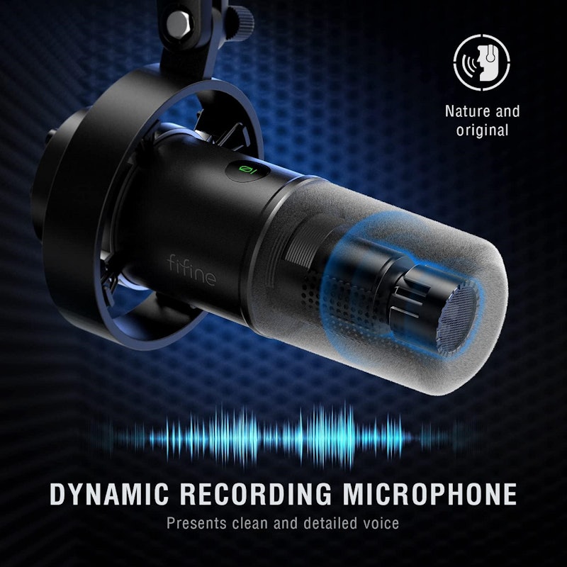 Microfone Dinâmico AmpliTank USB/XLR 3