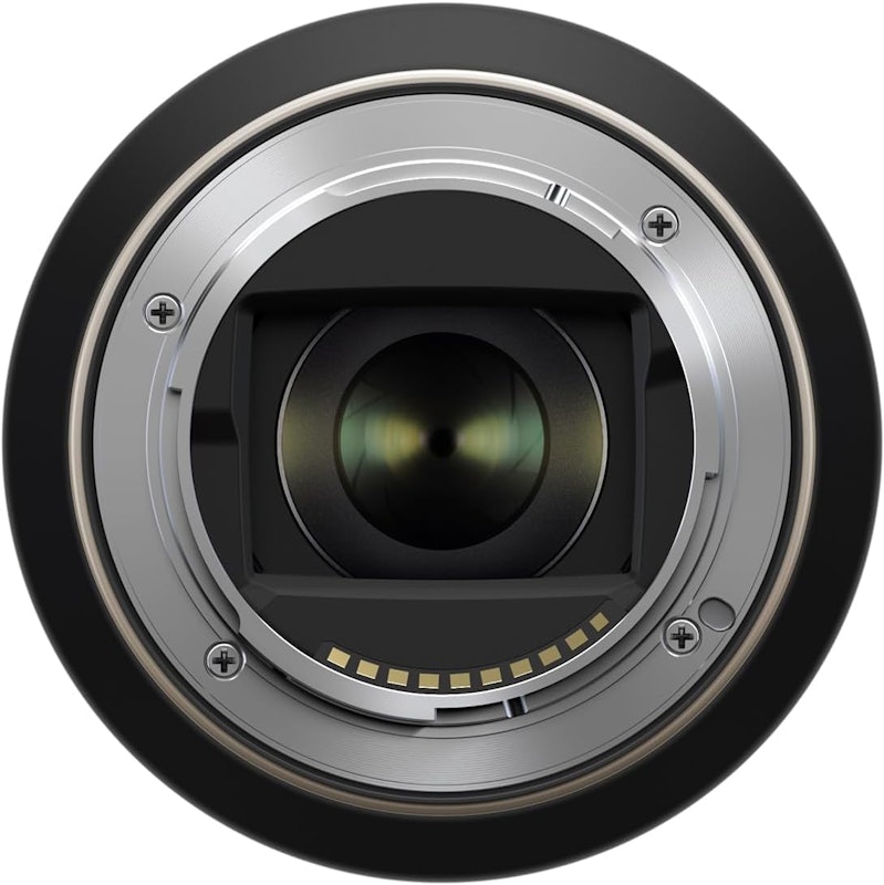 17-70 mm F/2.8 Di III-A VC RXD 4