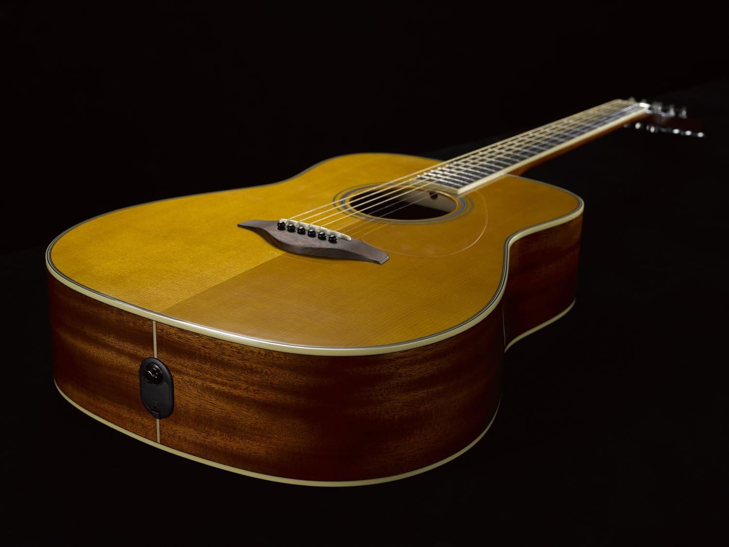 Violão Yamaha FG-TA 3