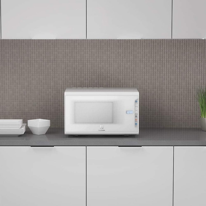 Micro-ondas 31L Branco com Painel Integrado e Display Econômico 5