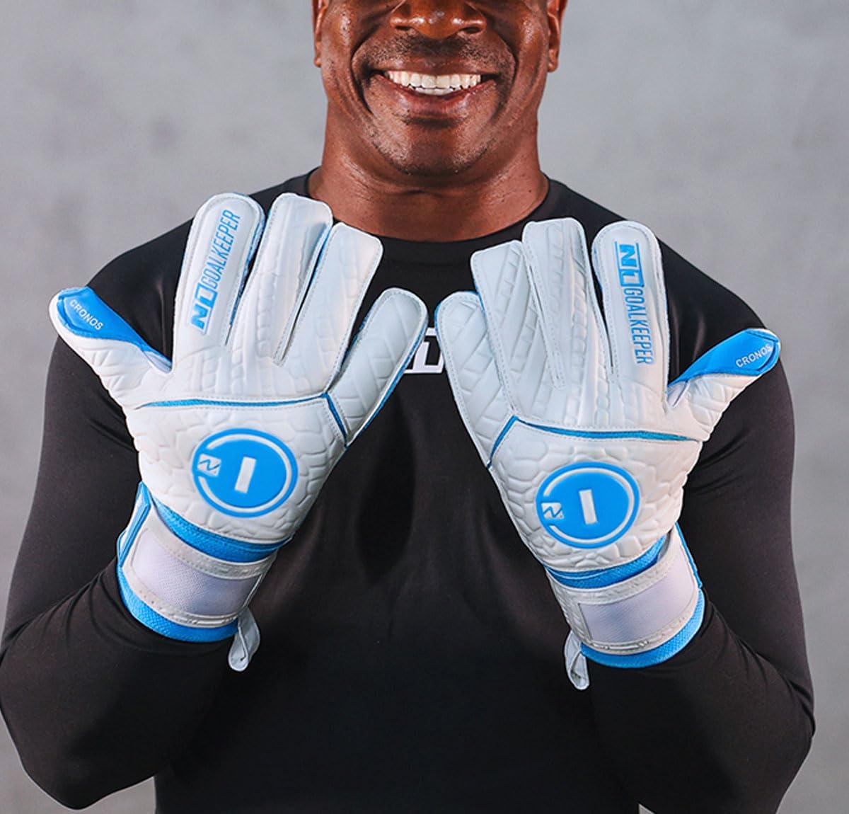 Luva de Goleiro Profissional N1 Cronos 4