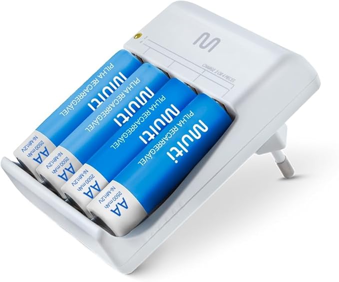 Carregador de Pilhas Multilaser AA/AAA + 4 Pilhas AA 2500 mAh 2