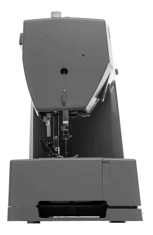 Máquina de Costura 5