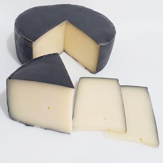 Queijo Parmesão Capa Preta Serra da Canastra 3