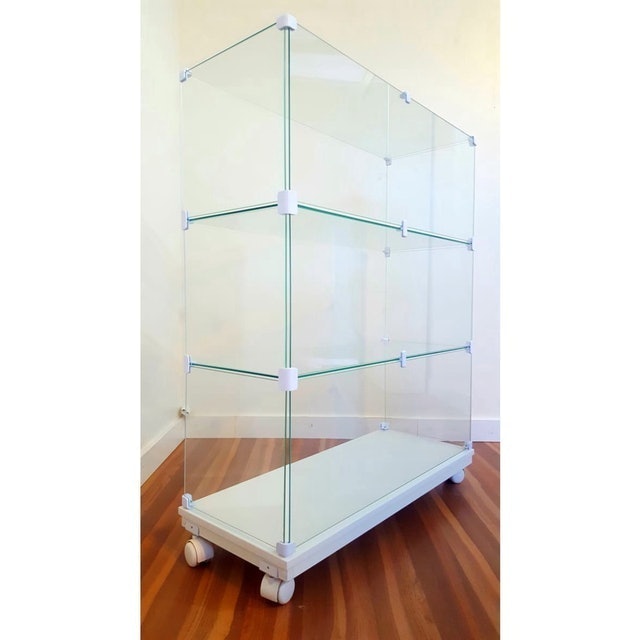 Balcão Modulado de Vidro Vitrine Expositor Rodízios 1