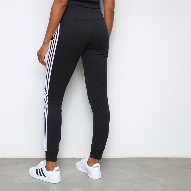 Calça Jogger Adidas Feminina Essential French Terry 3-Stripes 2