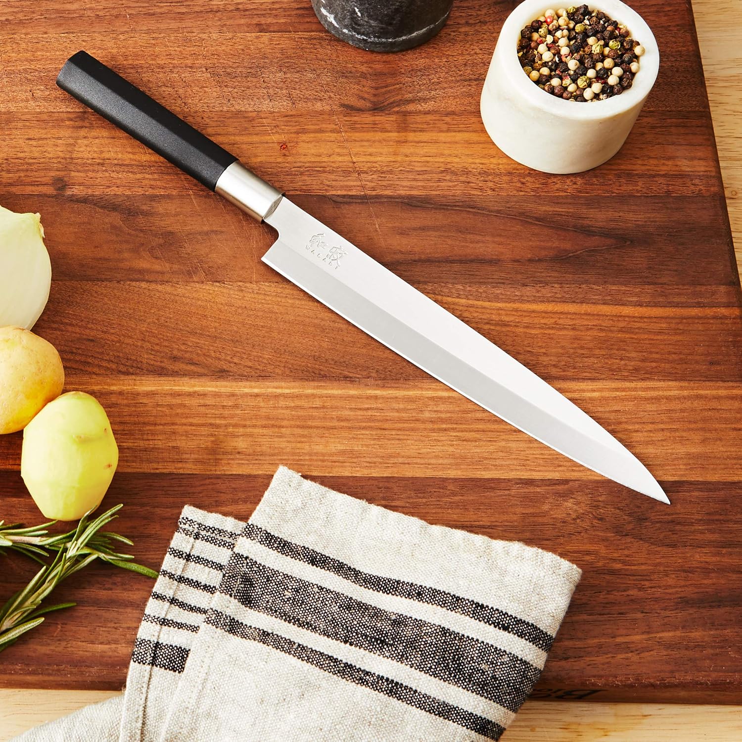 Faca Yanagiba preta Wasabi 21 cm Kai 3
