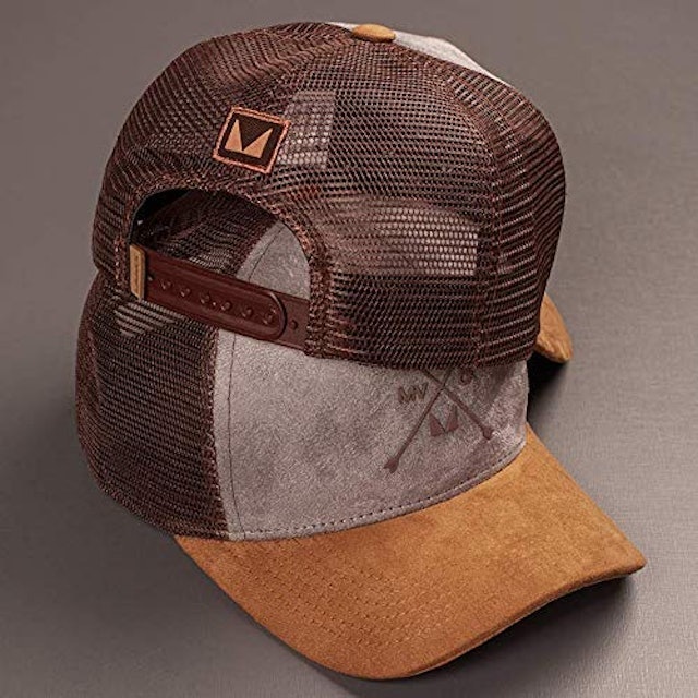 Boné Trucker Aba Curva MVCK Caramelo 5