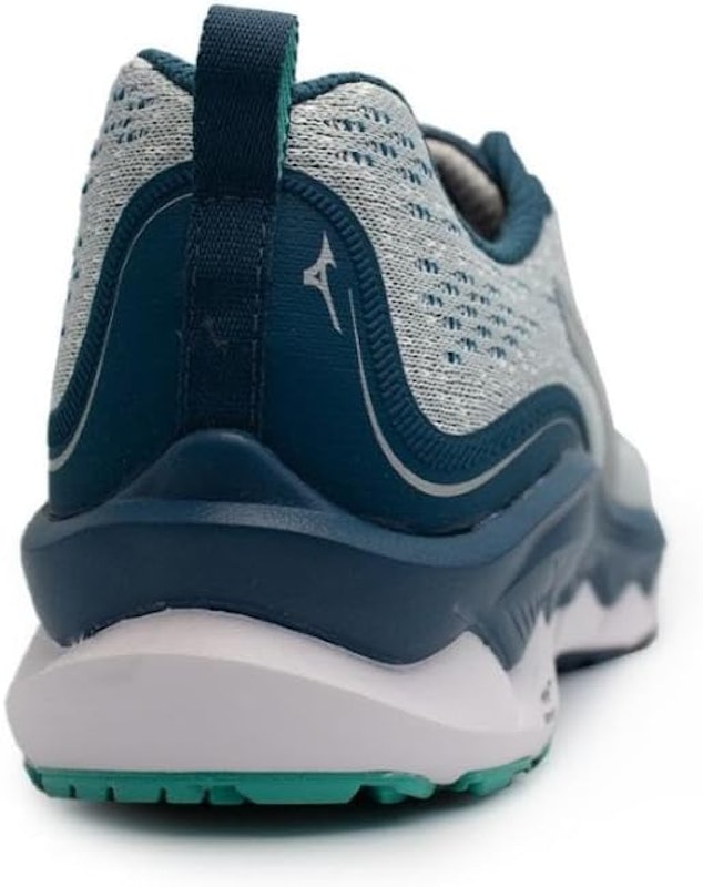 Tênis Mizuno Space 2 4