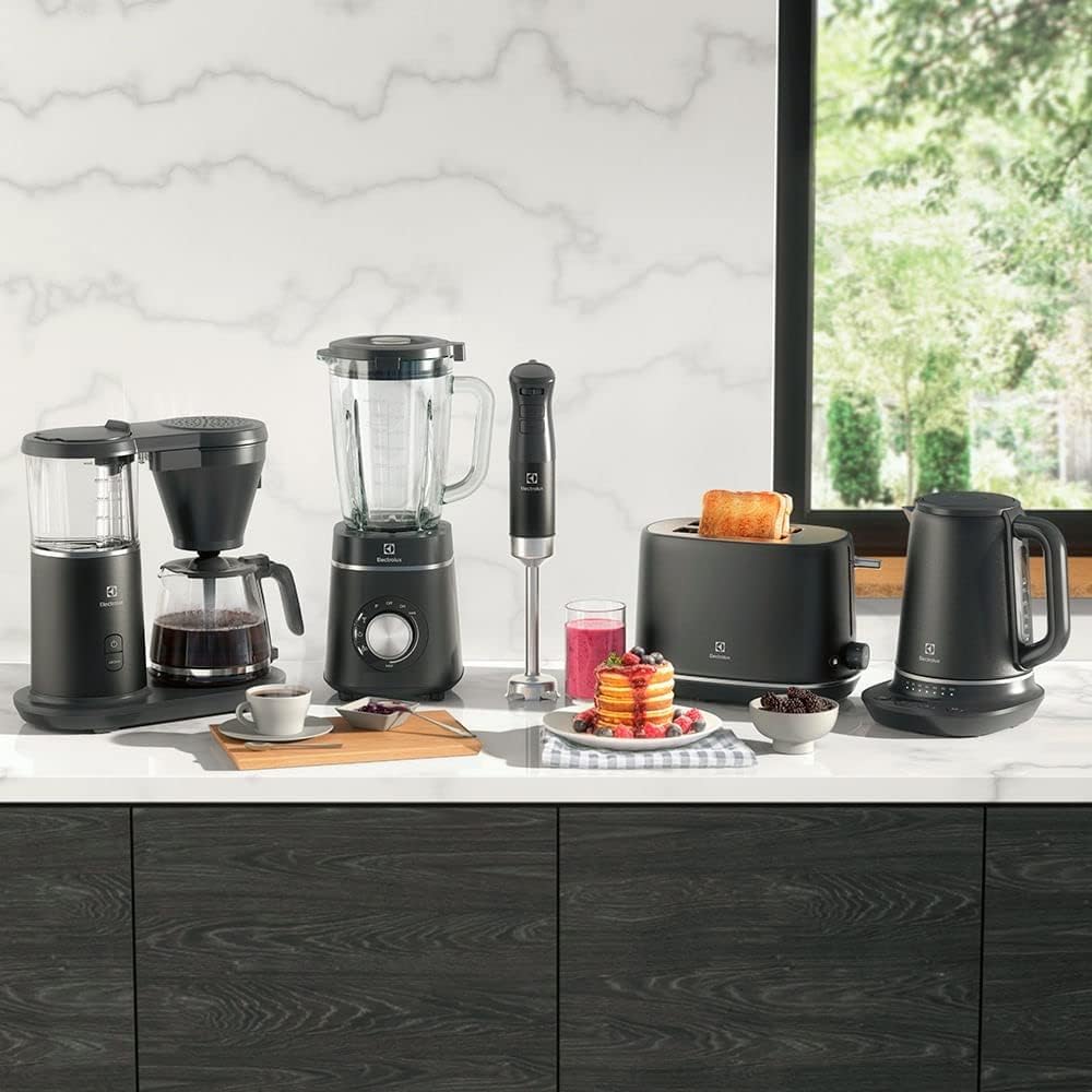 Chaleira Elétrica Electrolux 1,7 L Inox Preta Expert 4