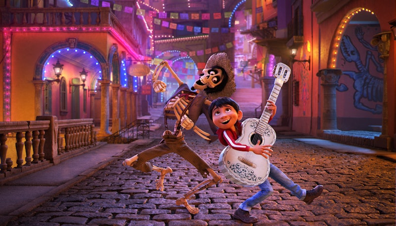 Viva: A Vida é uma Festa (2017) 1