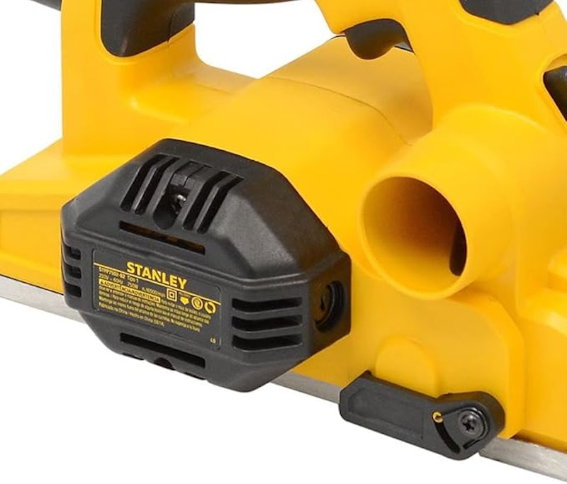 Plaina Elétrica 750 W 4