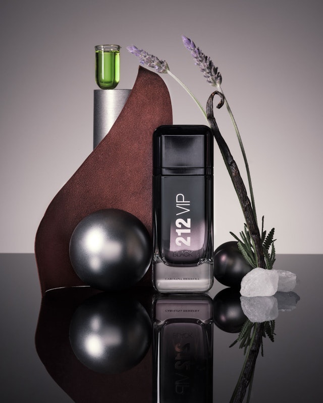 212 VIP Black 3