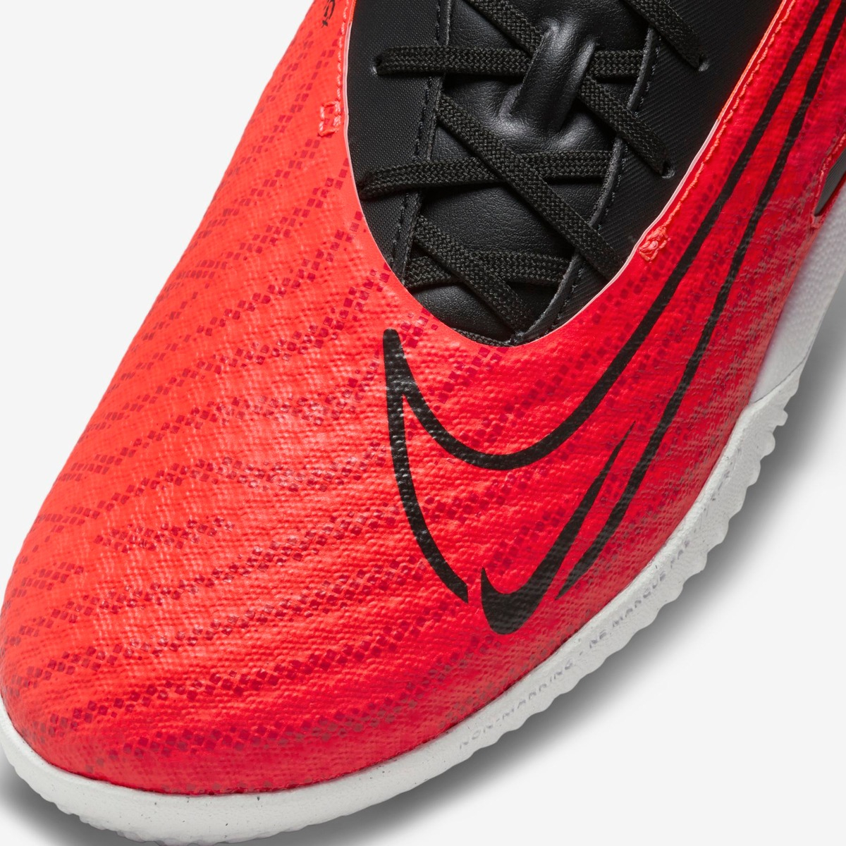 Chuteira Nike Phantom Gx Academy Futsal 5