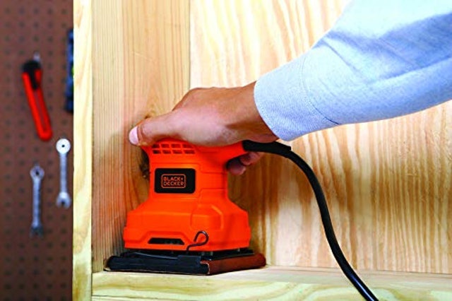 Lixadeira Orbital 200 W Black+Decker 4