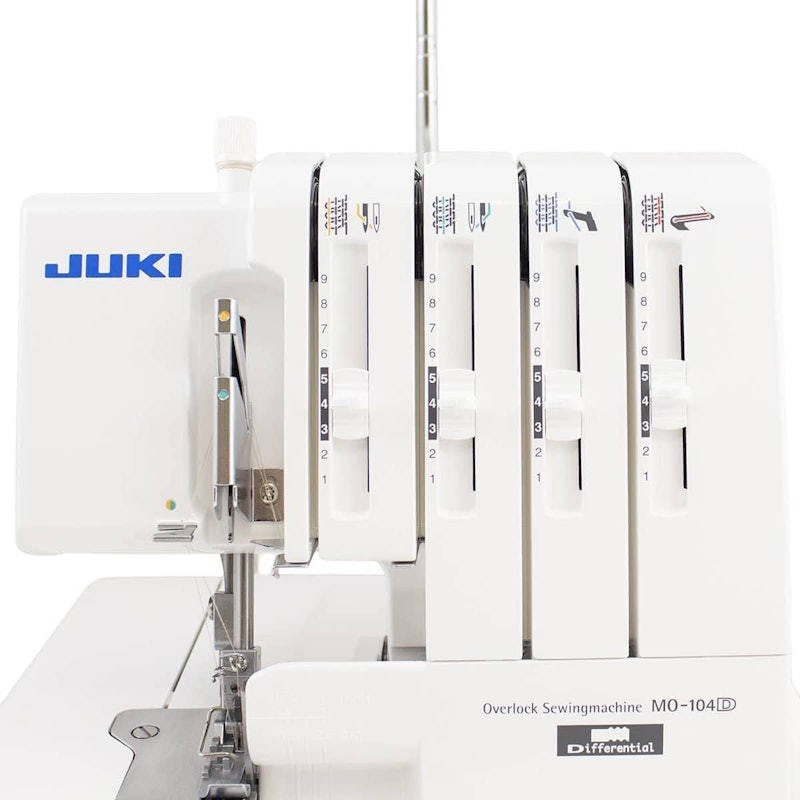 Máquina de Overlock 4