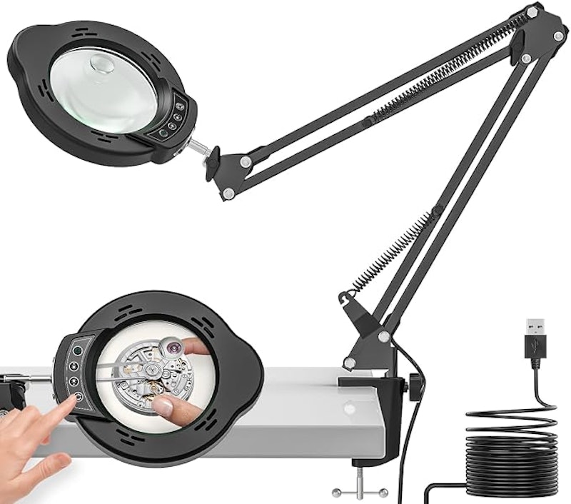 Lupa com Luz e Presilha 1