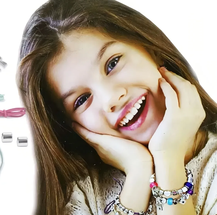 Kit de Pulseiras e Berloques 4