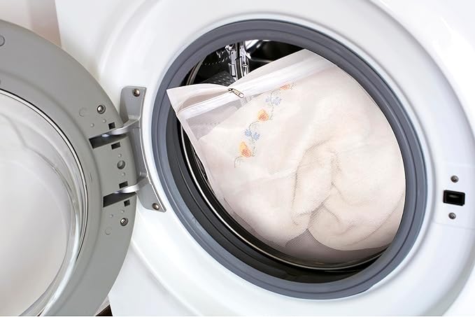 Saco para Lavar Roupa com Zíper Plast Leo 4