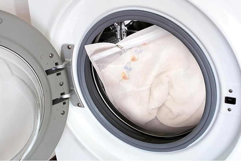 Saco para Lavar Roupa com Zíper Plast Leo 4