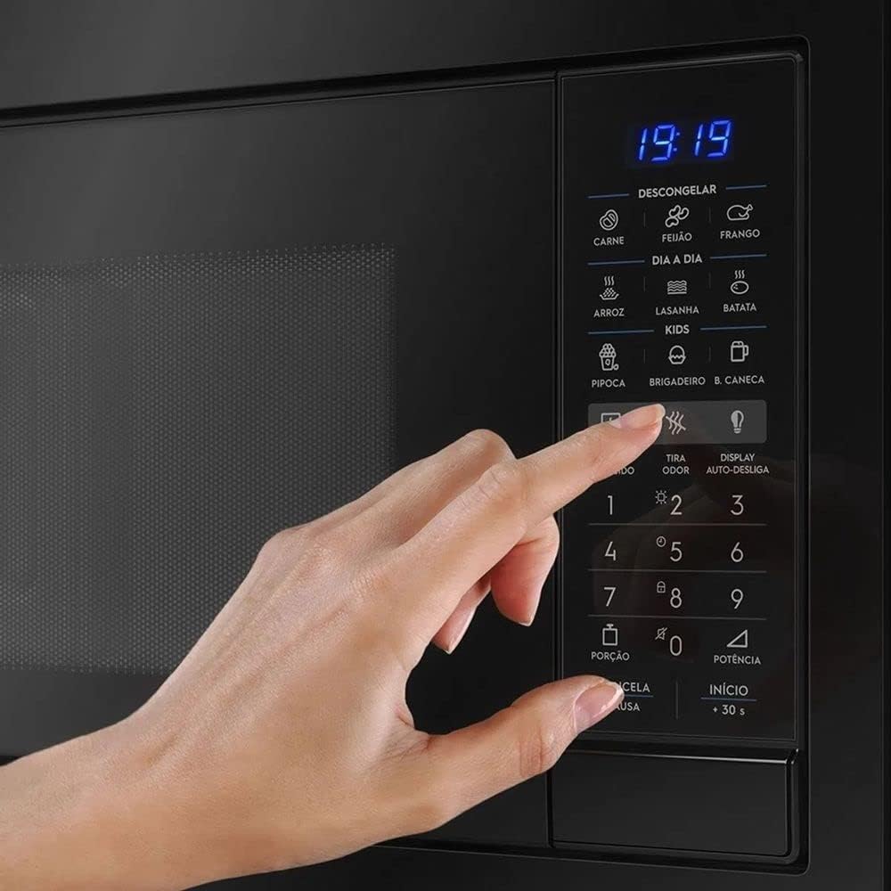 Micro-ondas de Embutir Electrolux 34 L Preto com Painel Digital e Função Tira odor 4
