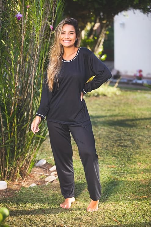 Pijama Confortável Longo em Malha Suave Lisa 5