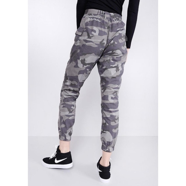 Calça Jogger Feminina Camuflada 2