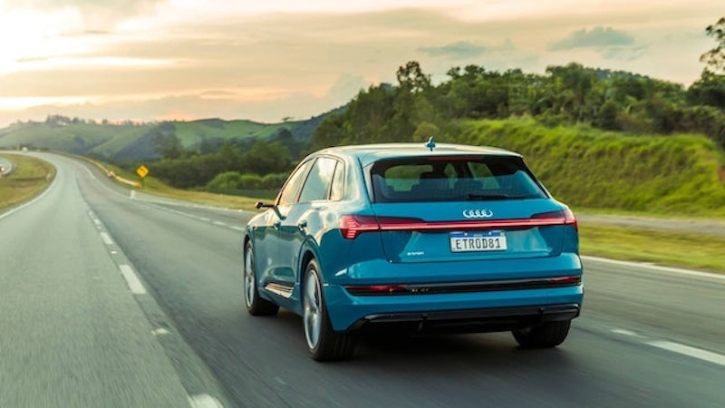 Carro Elétrico Audi e-Tron 3