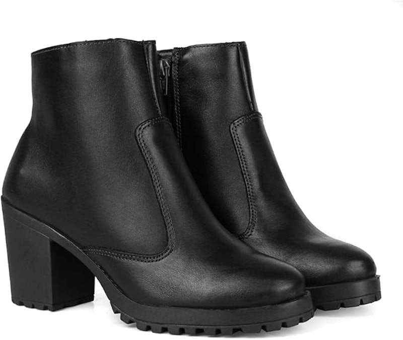 Bota Feminina Salto Grosso Cano Baixo 4